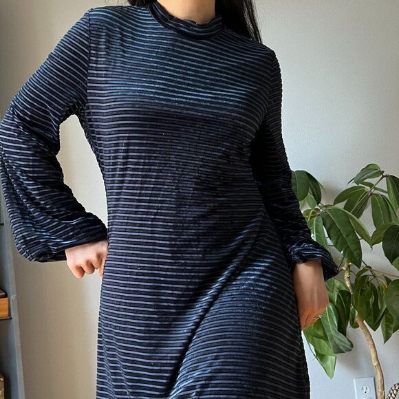 lulus Ticket to Chic Navy Blue Striped Velvet Balloon Sleeve Dress Medium - Picture 7 of 9